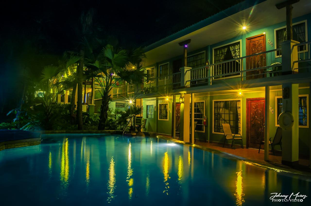 Oceanfront Hotel Verde Mar Direct Access To The Beach Мануель-Антоніо Екстер'єр фото